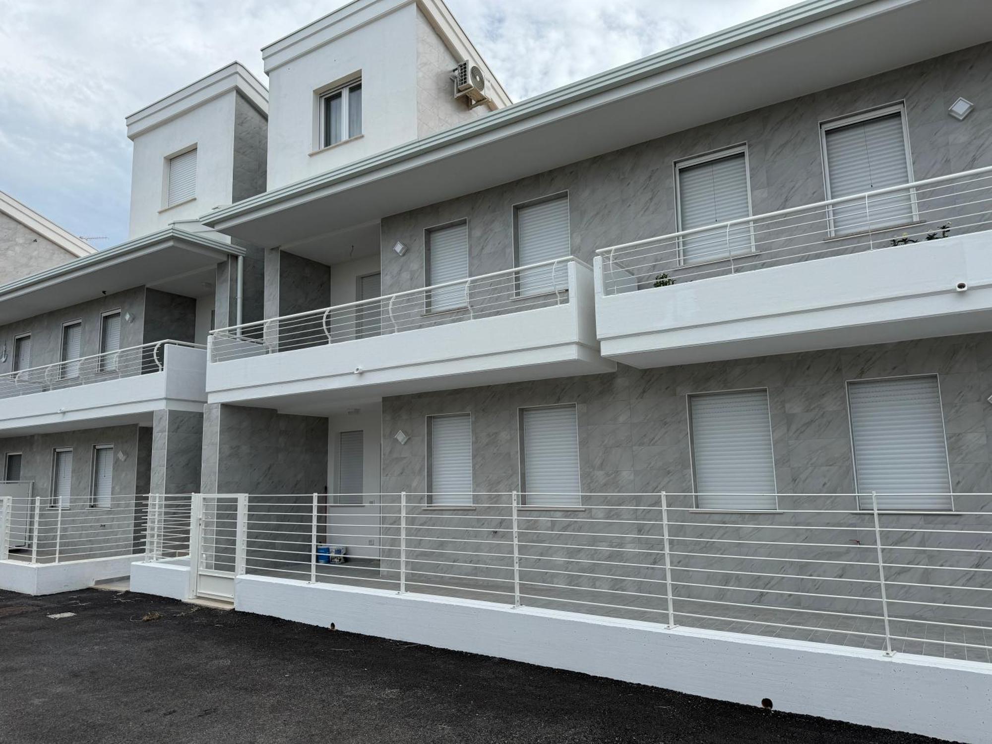 Residence Riva Del Mulino Marina Di Montenero Ngoại thất bức ảnh